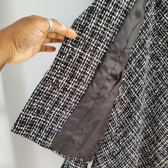 Context Black & White Tweed Circle Skirt Suit Size 8 - Picture 4 of 11